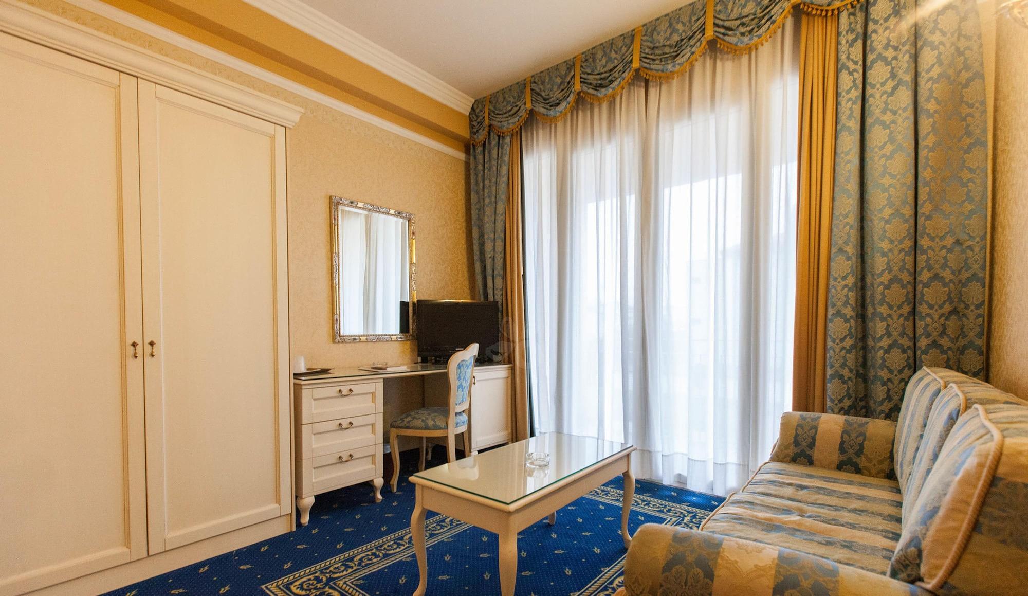 Hotel Terme Helvetia アーバノ・テルメ エクステリア 写真