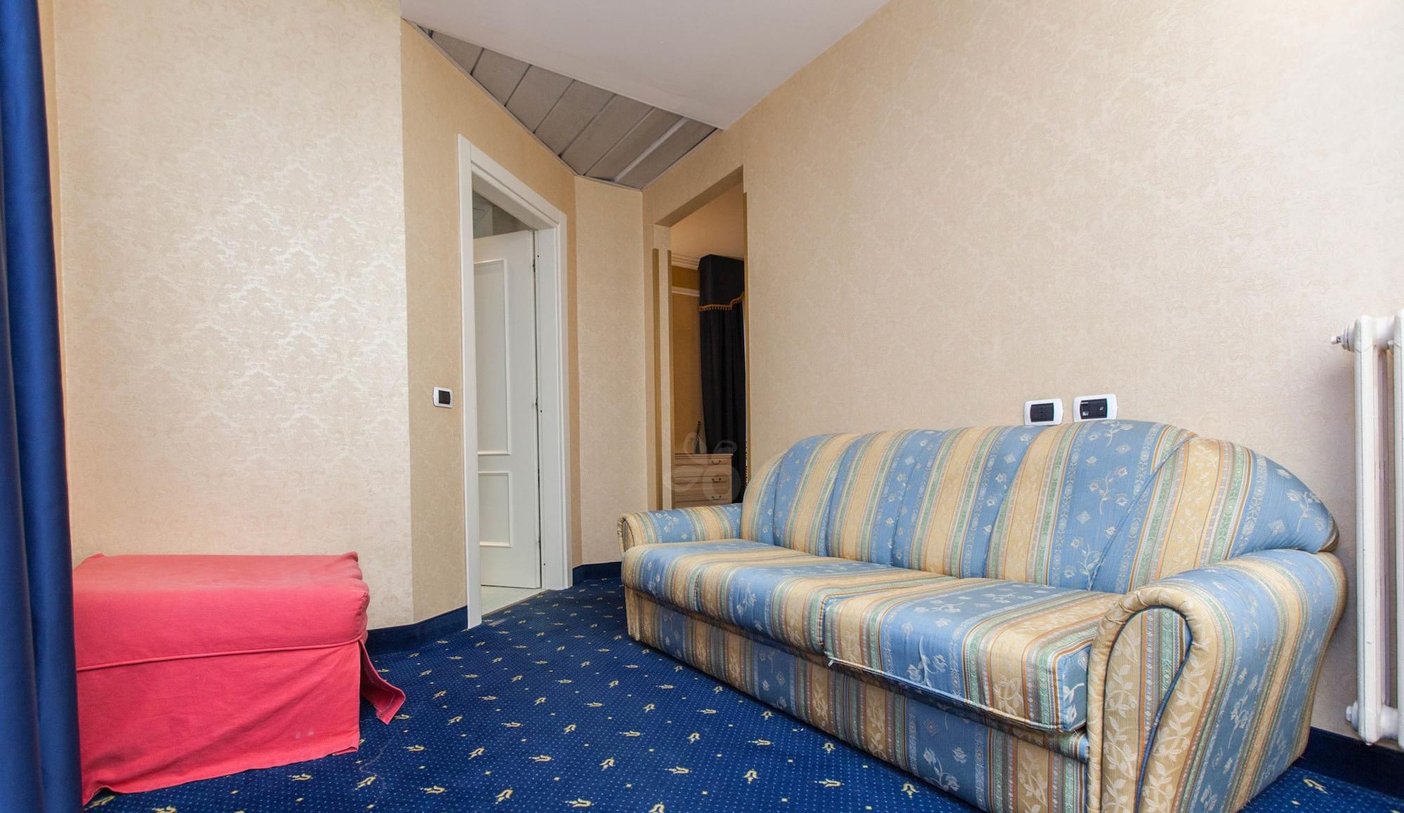 Hotel Terme Helvetia アーバノ・テルメ エクステリア 写真