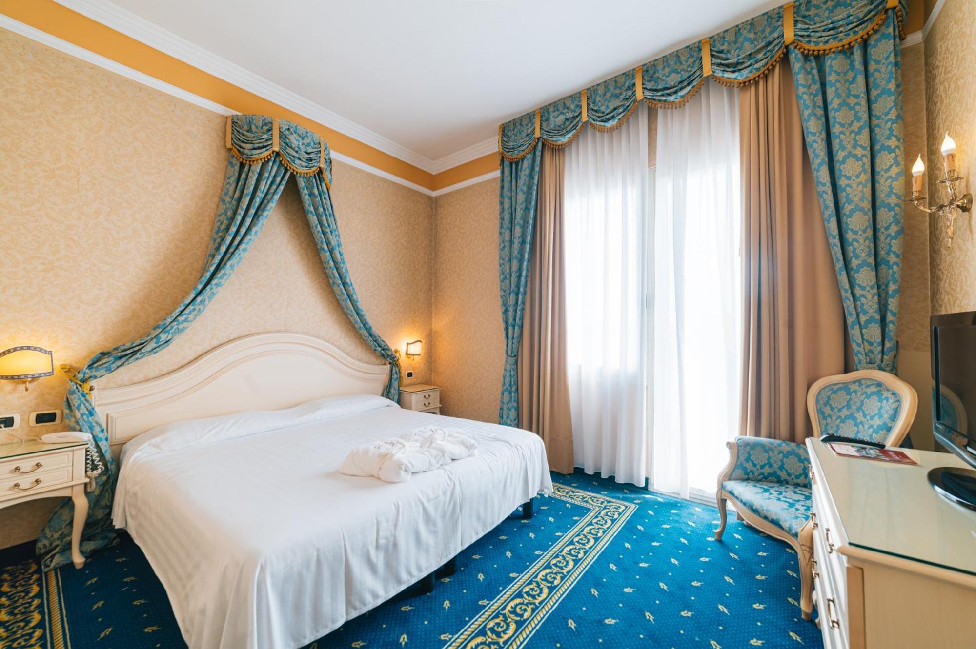 Hotel Terme Helvetia アーバノ・テルメ エクステリア 写真