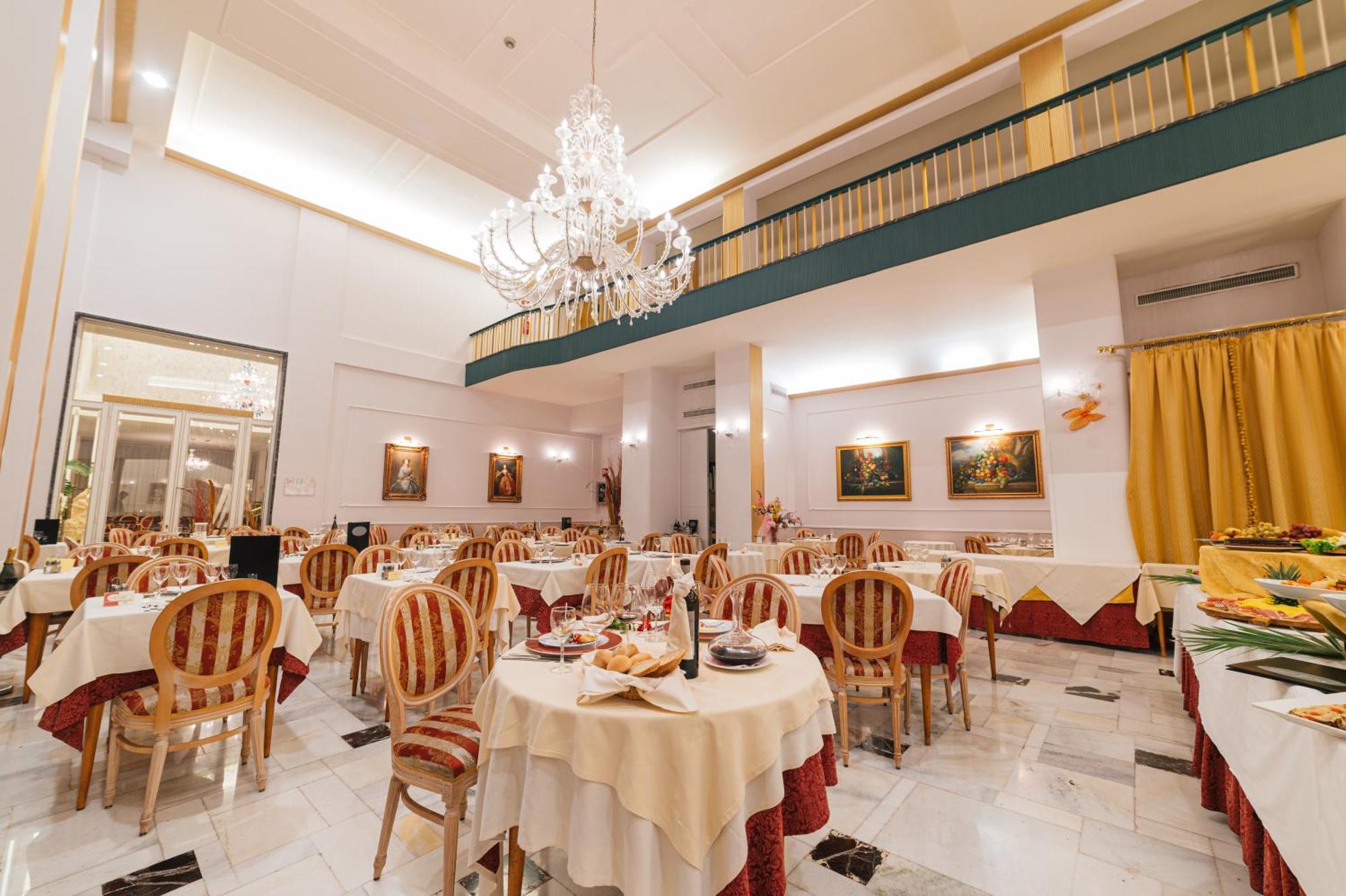 Hotel Terme Helvetia アーバノ・テルメ エクステリア 写真