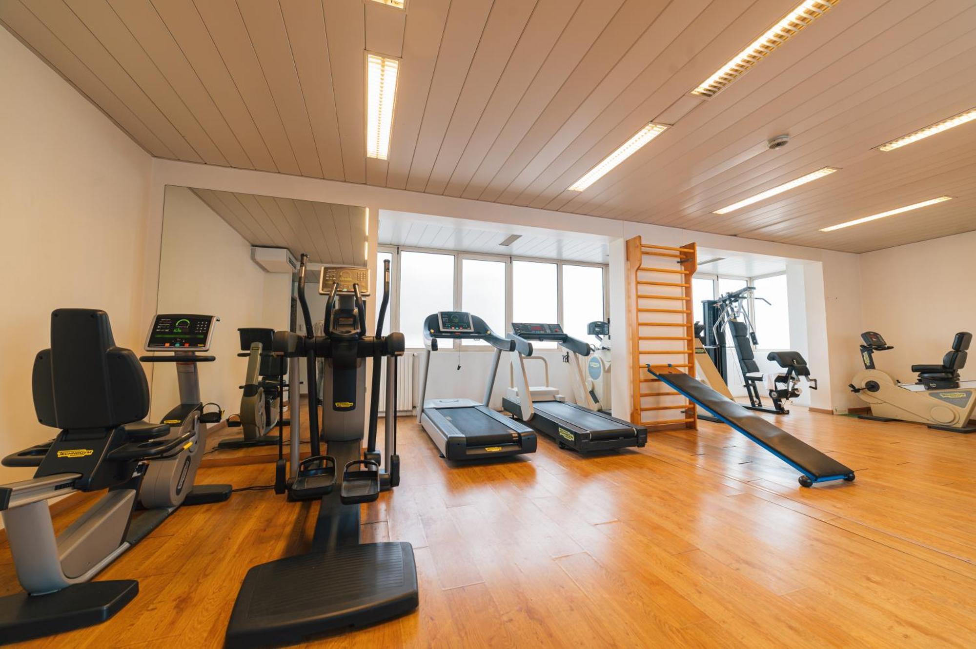 Hotel Terme Helvetia アーバノ・テルメ エクステリア 写真