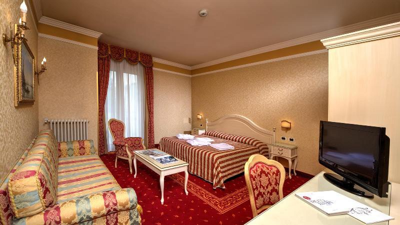 Hotel Terme Helvetia アーバノ・テルメ エクステリア 写真