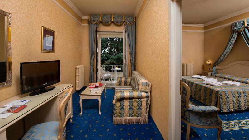 Hotel Terme Helvetia アーバノ・テルメ エクステリア 写真